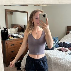 Gray fitted tank top